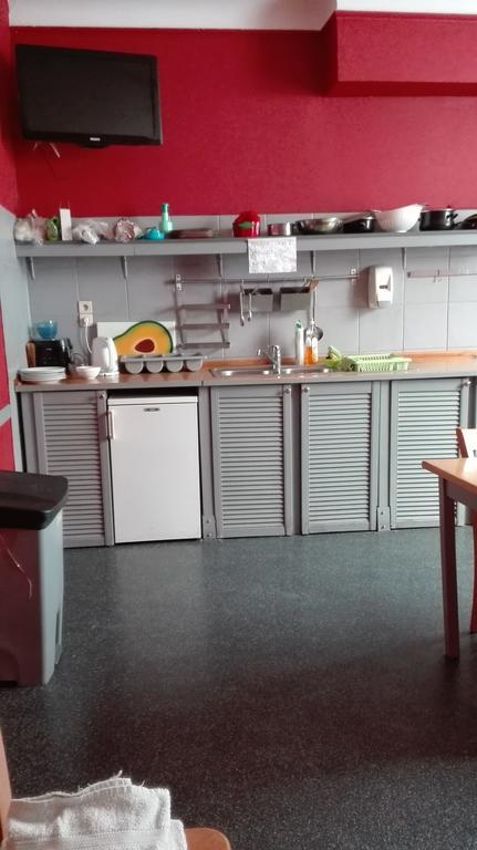 Gogh Youth Centre Hostel *