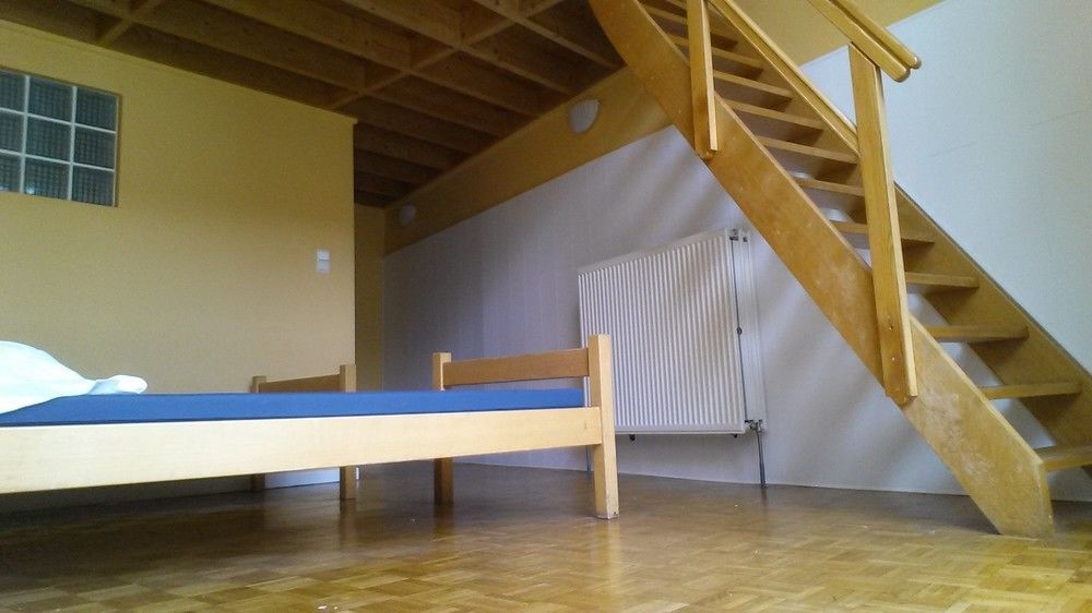 Gogh Youth Centre Hostel *