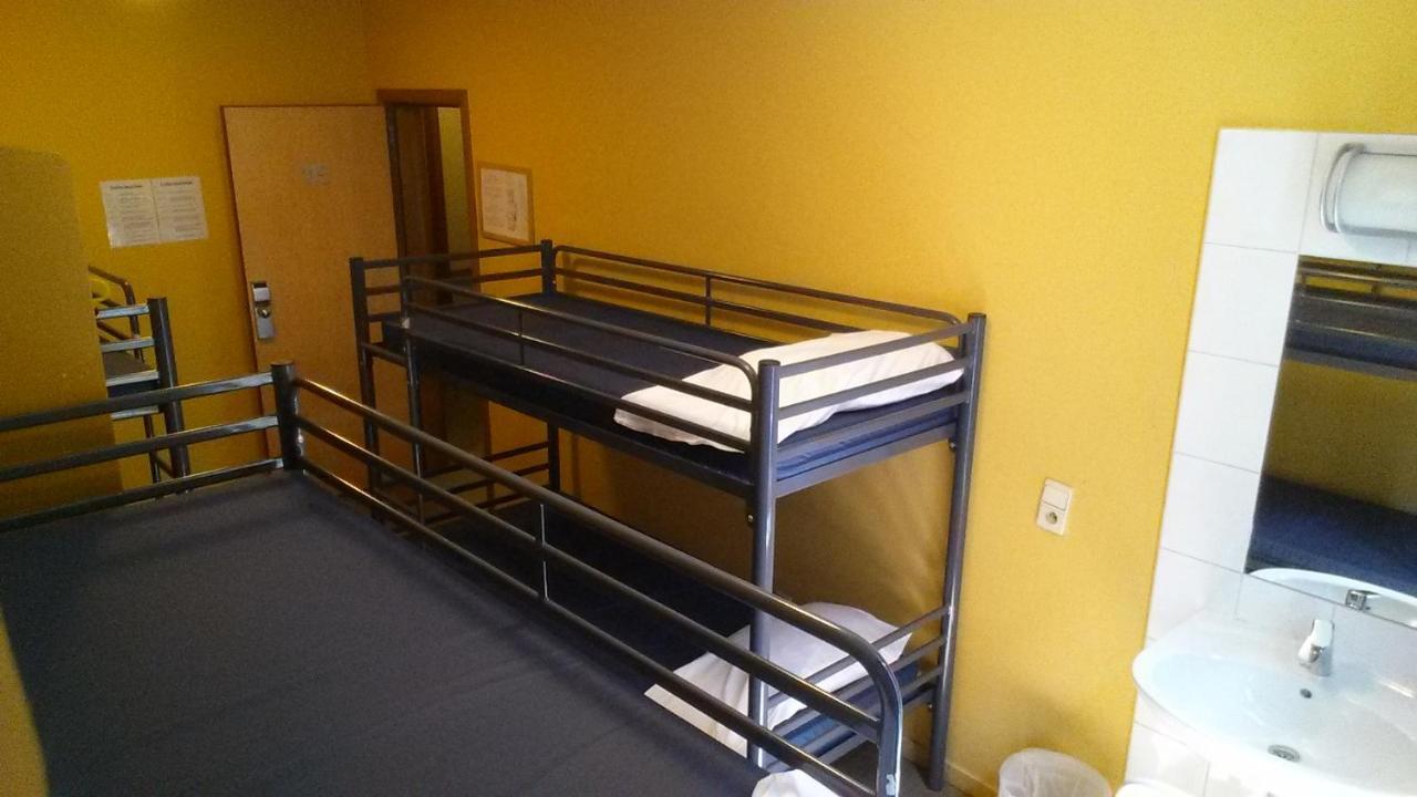 Hostel Gogh Youth Centre Brüssel