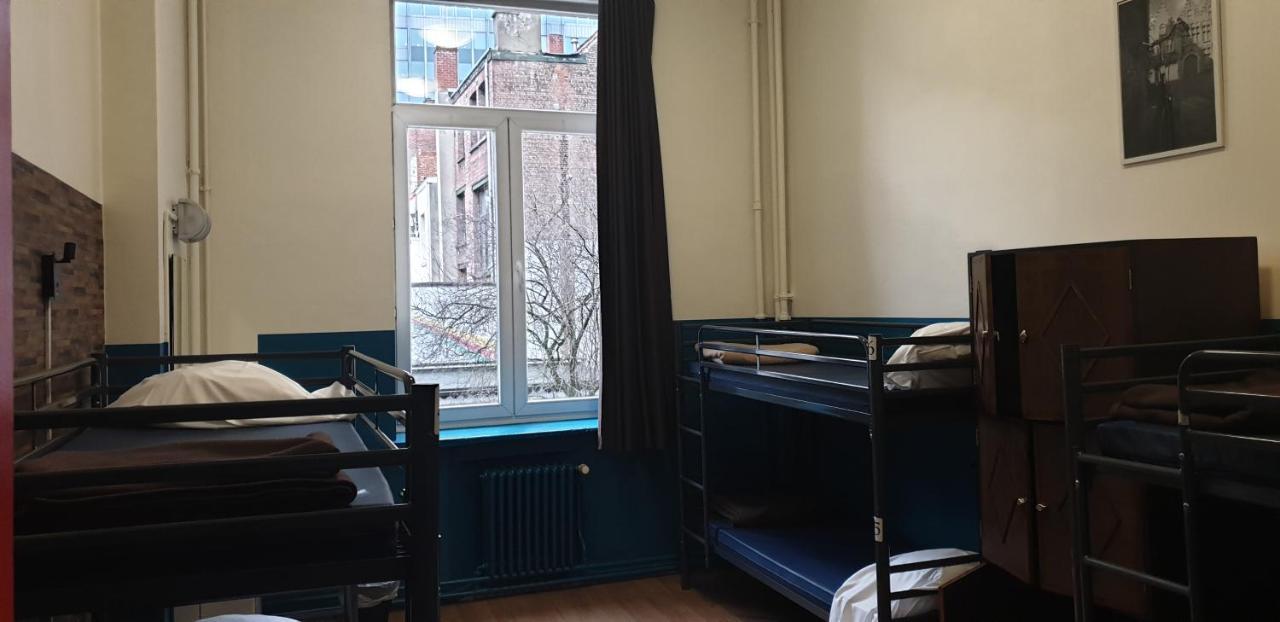 Gogh Youth Centre Hostel *